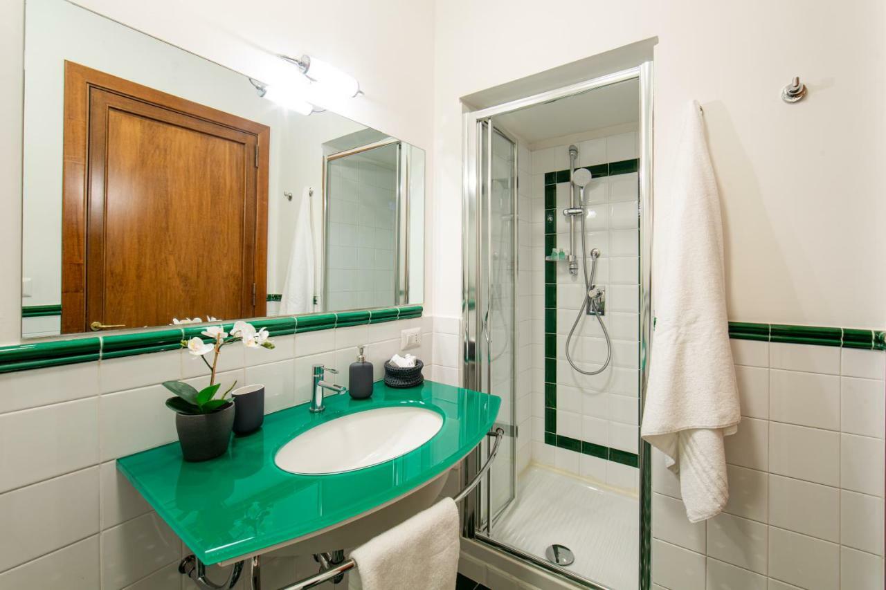 Lombardia40 Luxury Suites Rom Eksteriør billede